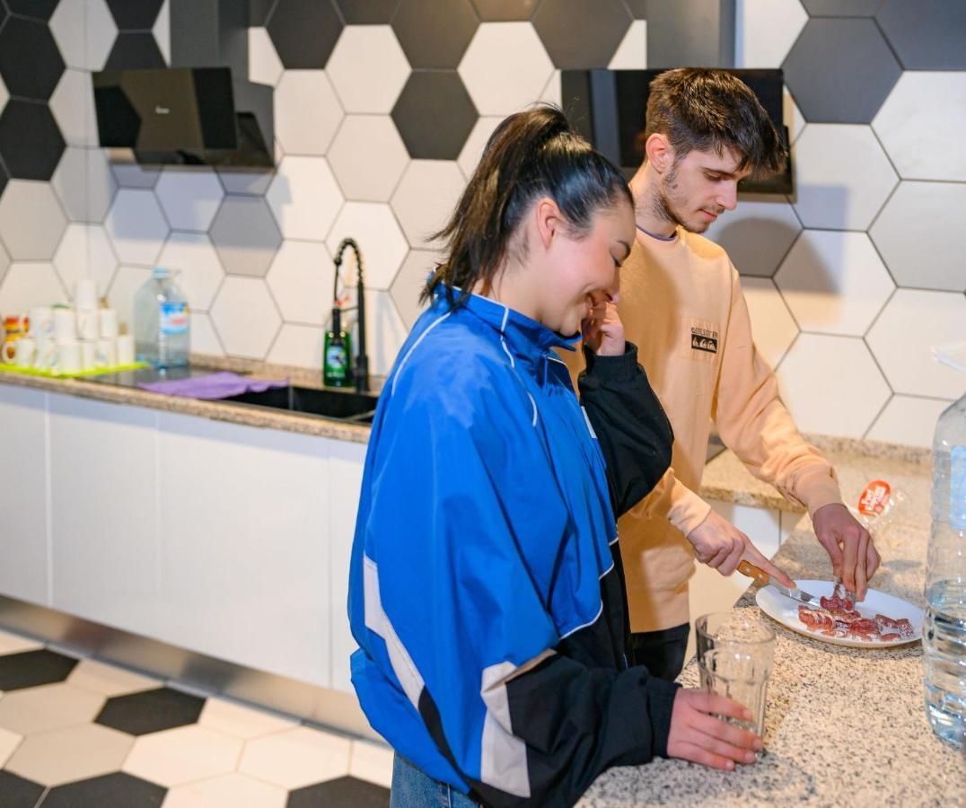 Vad Hostel Alicante - Youth Hostel Age Limit 18-49 エクステリア 写真