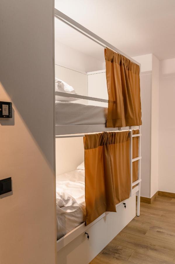 Vad Hostel Alicante - Youth Hostel Age Limit 18-49 エクステリア 写真